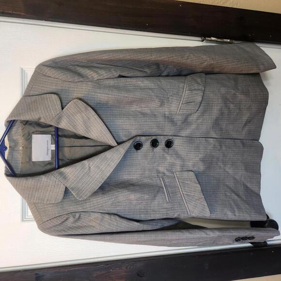 Classiques Entier Jackets & Blazers - Classiques Entier Women's Gray Pinstripe Wool Blazer Jacket - Size 6